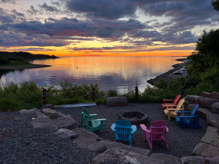 Historic Townhouse at the Beach Spacious 4Bdrm Townhouses for Rent