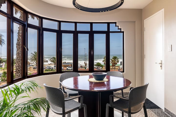 Tidal Pool – Modern Ocean View Apartment