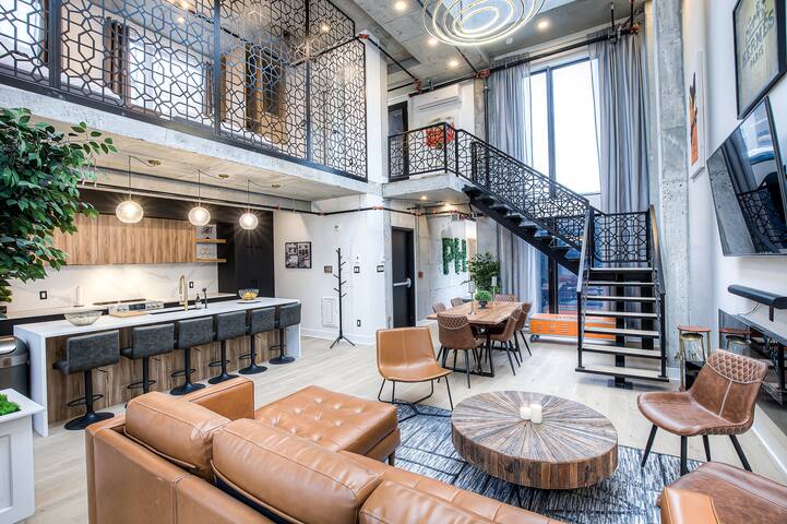 Luxury Penthouse • Private Rooftop • Old MTL gallery image 5