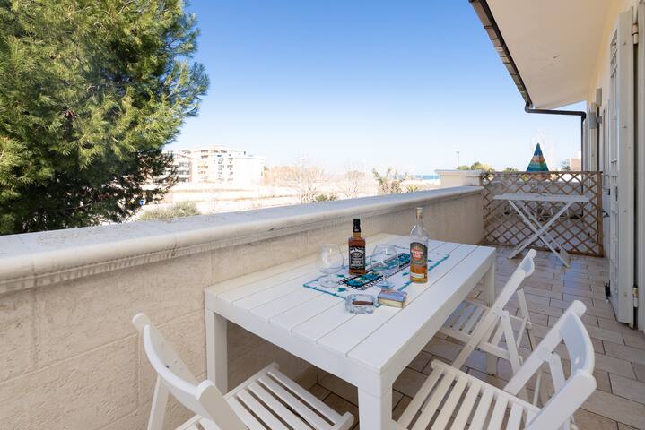 New Agapantus with Swimming Pool and Free Parking gallery image 5