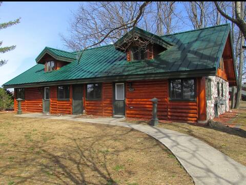Log Cabin on Golf Course