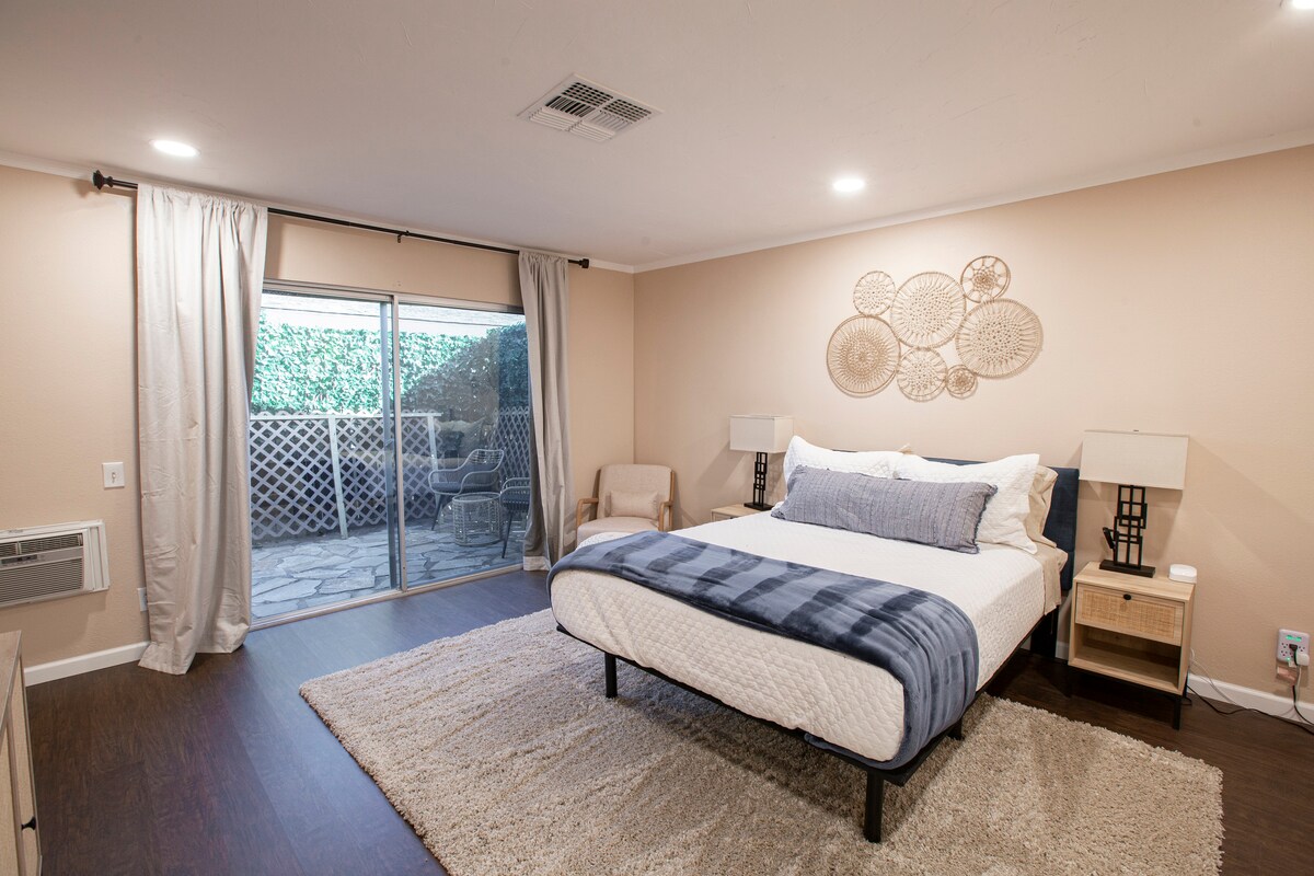 Glavna spavaća soba s pristupom izvana