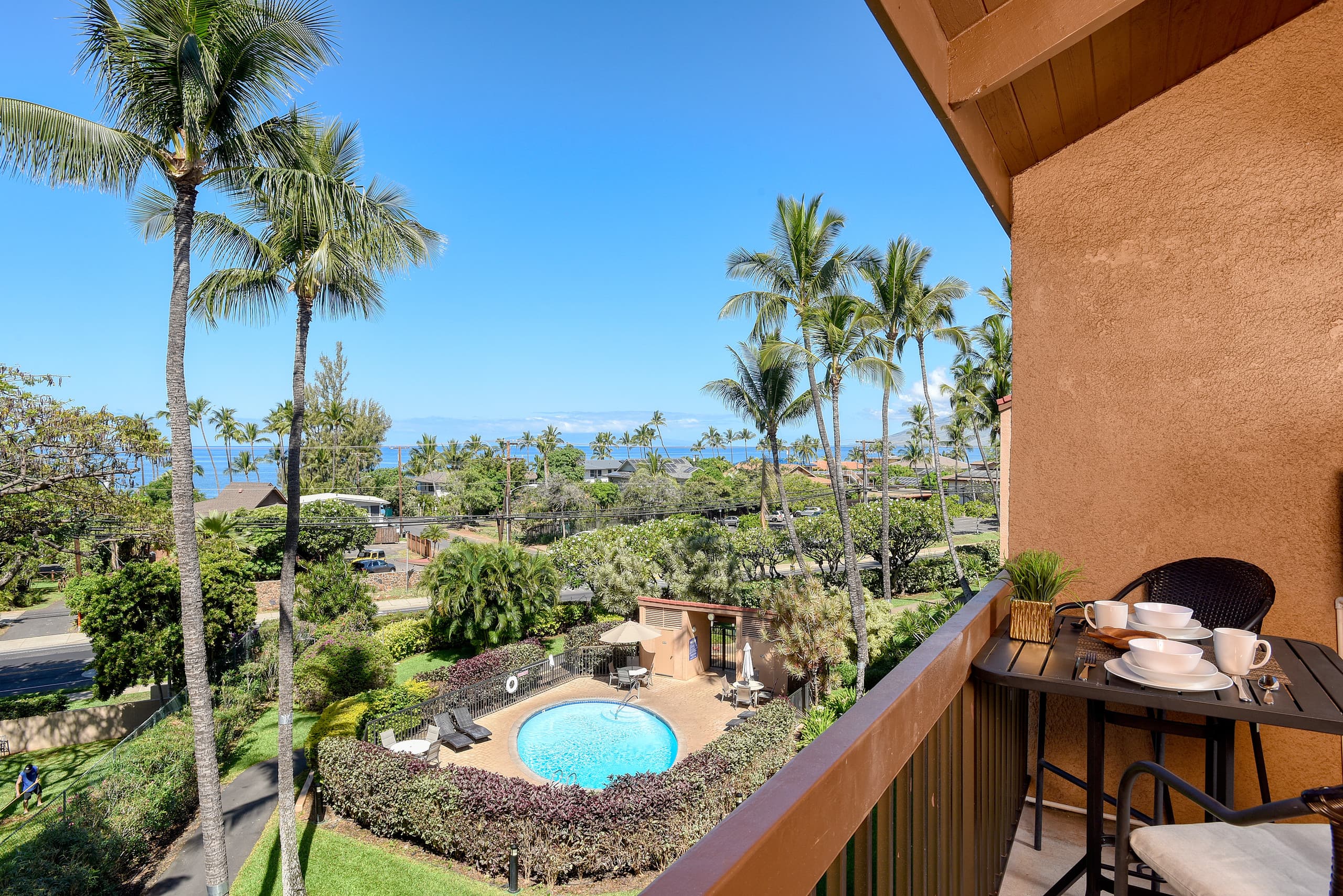 Condo in Kihei · ★4.8 · 2 bedrooms · 4 beds · 2 baths - Image 15