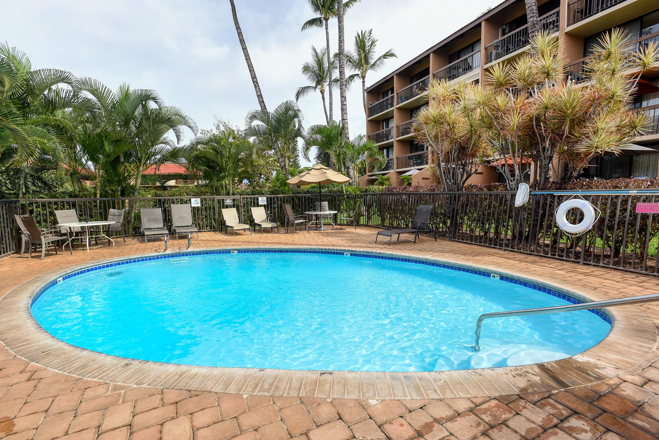 Condo in Kihei · ★4.8 · 2 bedrooms · 4 beds · 2 baths - Image 32