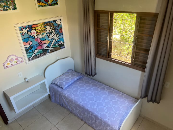 საძინებელი 1