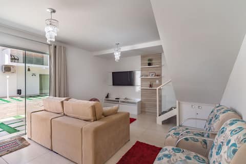 Popular Airbnb listing: Apartment with pool, shared, on the beach in Ilhéus Itabuna
