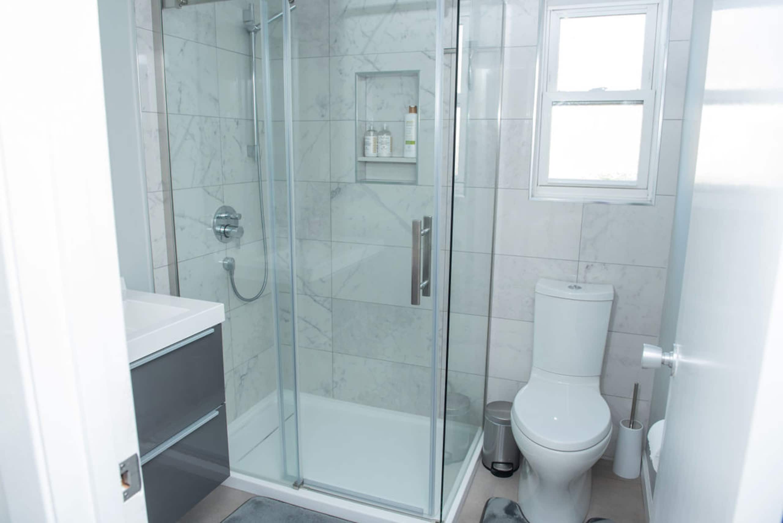Guesthouse in San Francisco · ★4.97 · 1 bedroom · 1 bed · 1 bath - Image 20