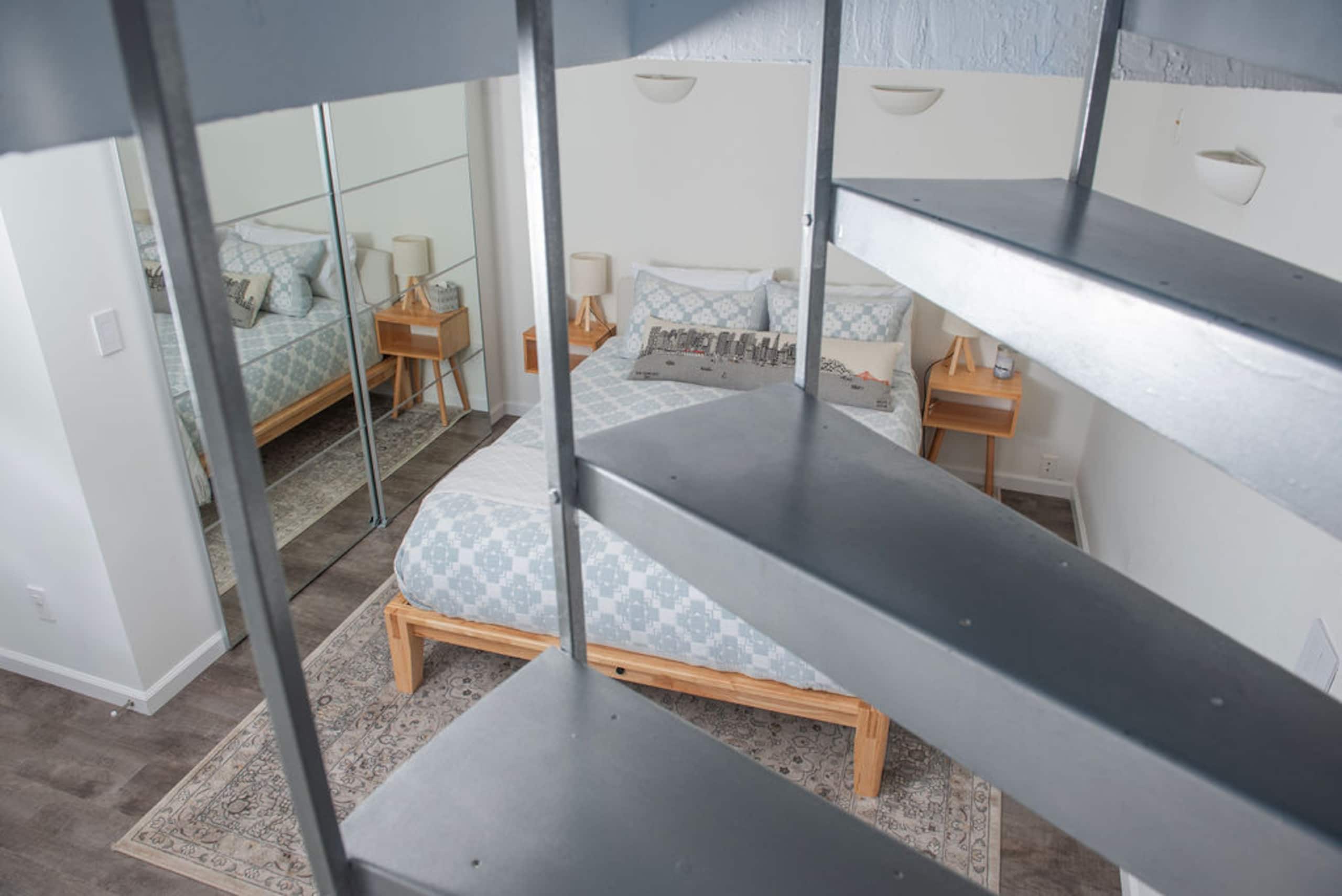 Guesthouse in San Francisco · ★4.97 · 1 bedroom · 1 bed · 1 bath - Image 14