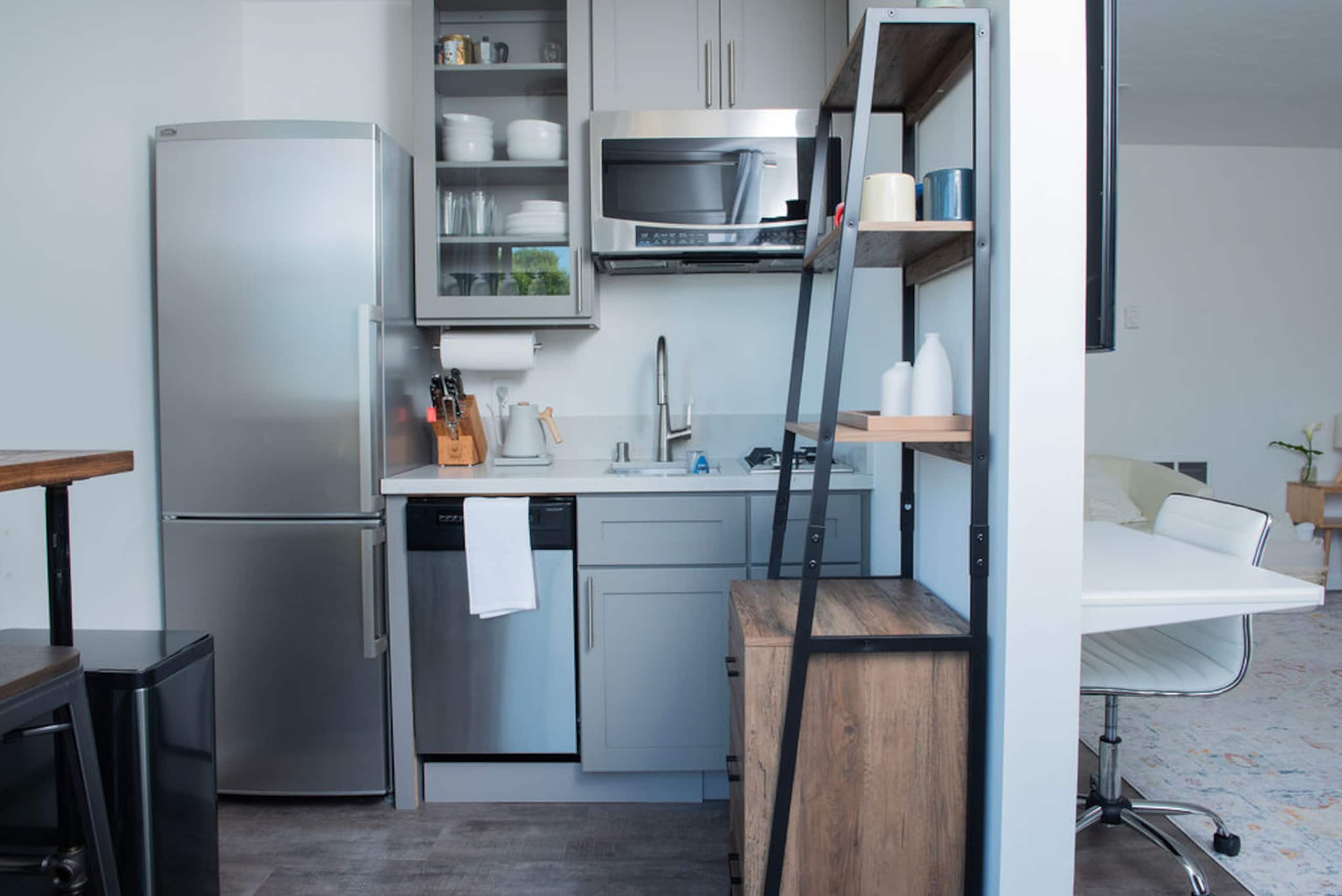 Guesthouse in San Francisco · ★4.97 · 1 bedroom · 1 bed · 1 bath - Image 8