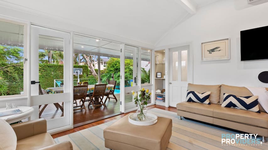 Stunning Three Bedroom Home in Mosman