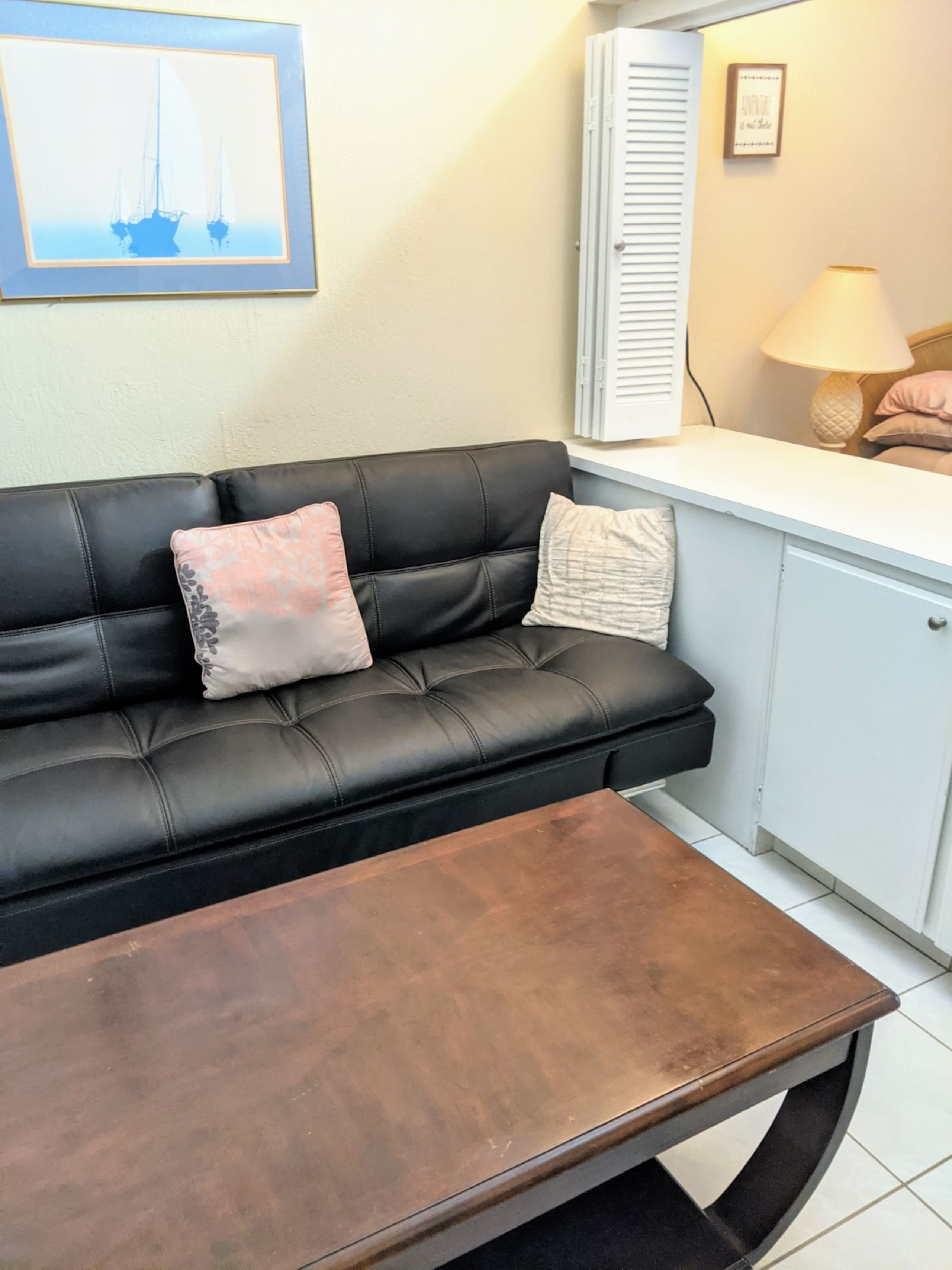 Condo in Honolulu · ★4.93 · 1 bedroom · 2 beds · 1 private bath - Image 5