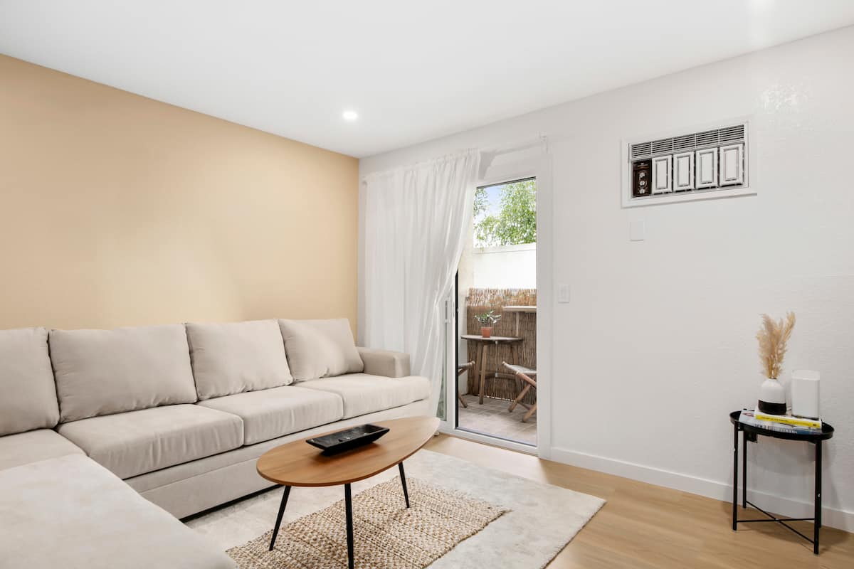 Fully equipped modern kitchen in El Cajon California vacation rental