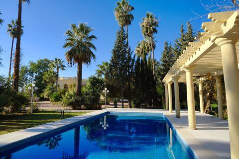 Majestic Belle Epoque Villa in the heart of Tunis