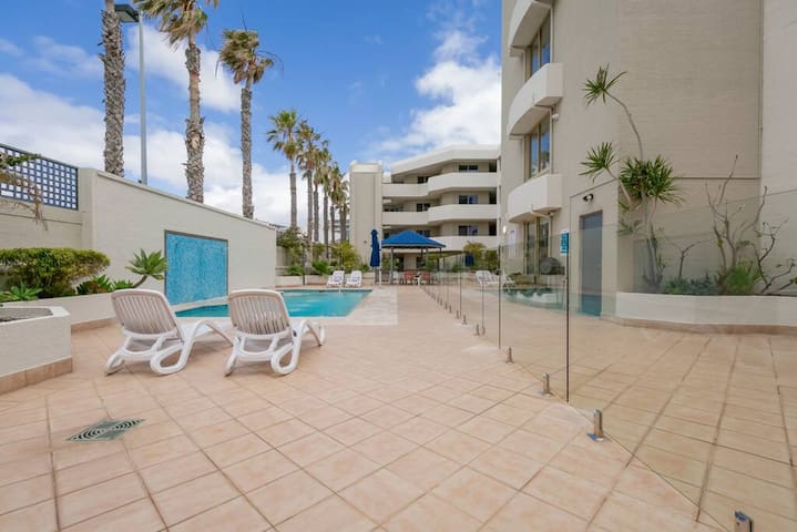 Suite 305 Sandcastles Three Bedroom gallery image 2