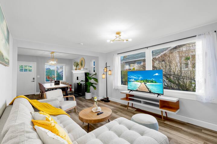 6b3b 3 Unit Morden Home close to Greenlake UW & DT gallery image 3