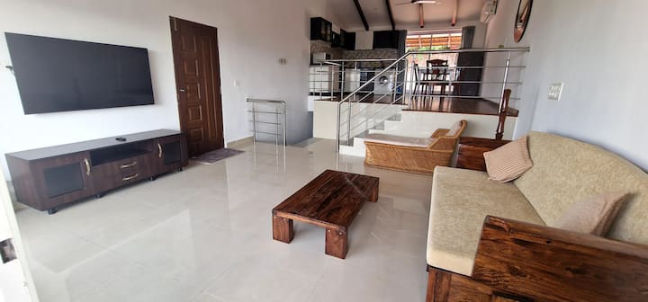 2bhk Luxury Seaview House Near Candolim W/pool - Goa