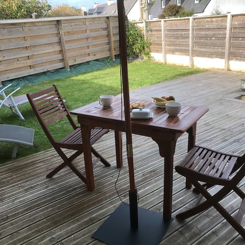 Successful Airbnb property: Studio with garden in Plougonvelin