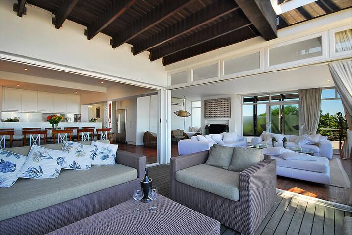 Unwind with the ocean sound gallery image 4