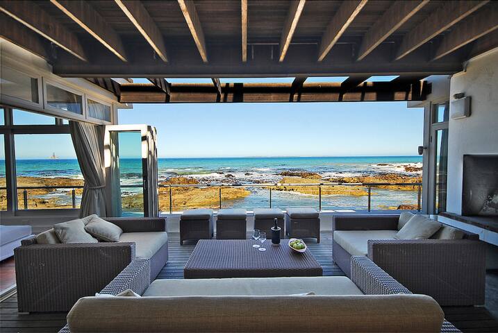 Unwind with the ocean sound gallery image 2