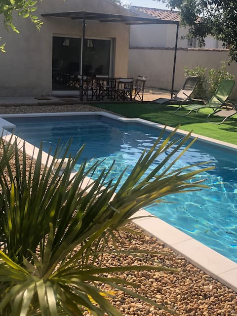 La Parenthèse Montilienne, 10 minutes from Avignon