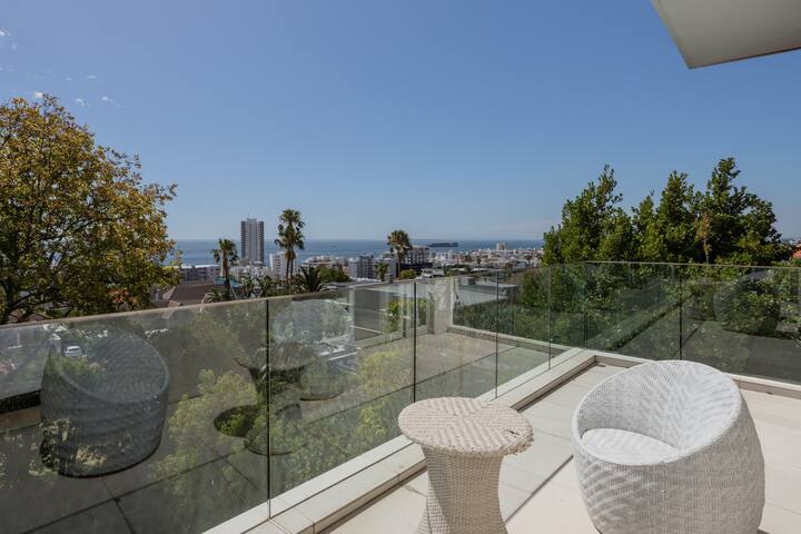 Ocean Views gallery image 3