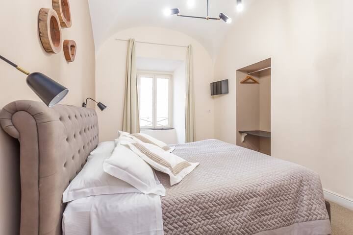 Daplace | Lucia Apartment gallery image 4