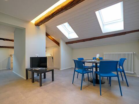 Winterland Apartment 10