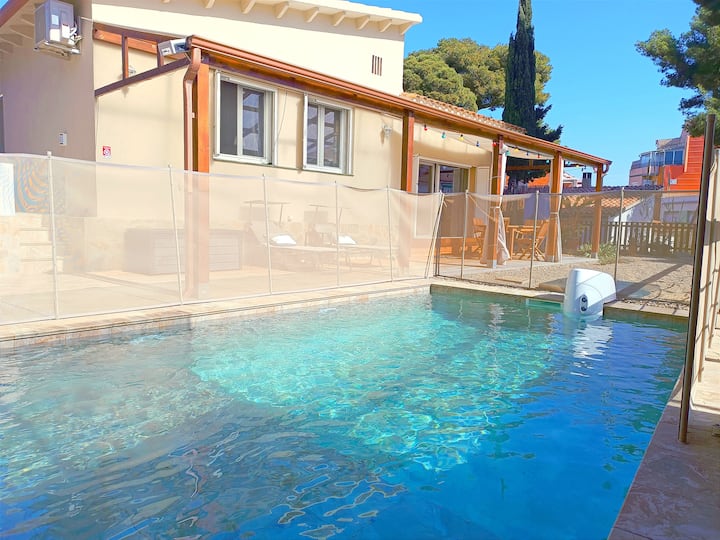 Park Guell House With A Pool - Barcelona