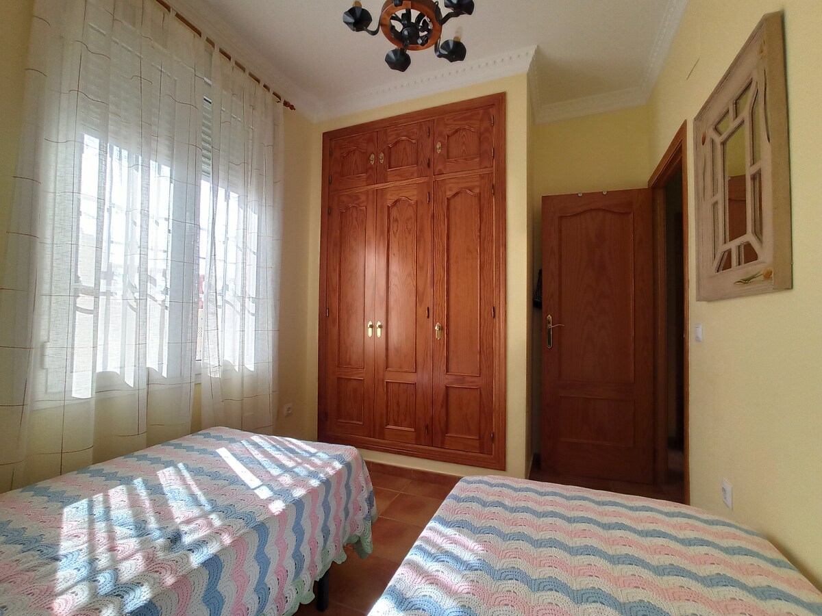 საძინებელი 4