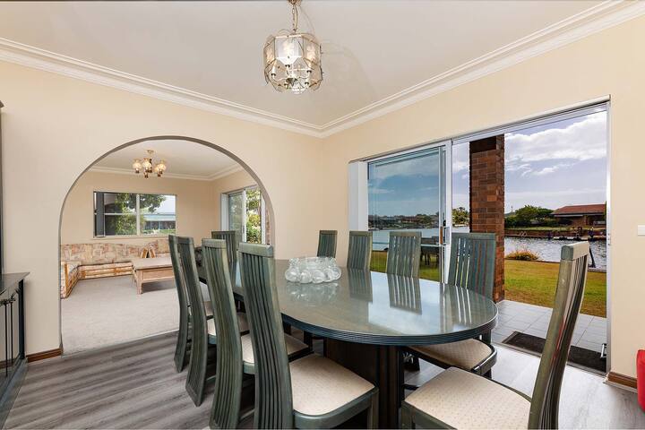 Friendship Key gallery image 5