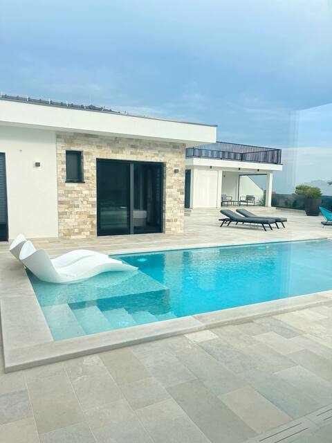 Luxury Villa Tijana