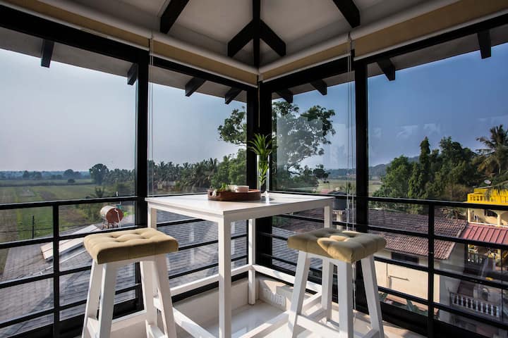 Sitting Area