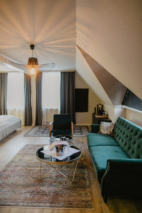 Apartment suite for startup enthusiasts in the forest, near A39