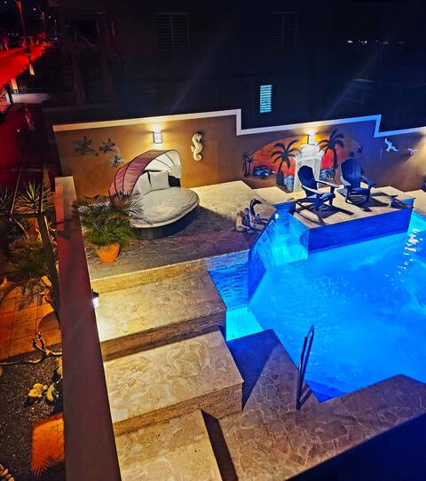 Il Sonno,Ocean Front Romantic Paradise, Pool,Beach