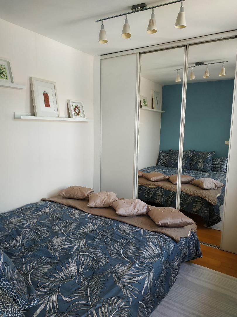 可欣赏露台景观的卧室