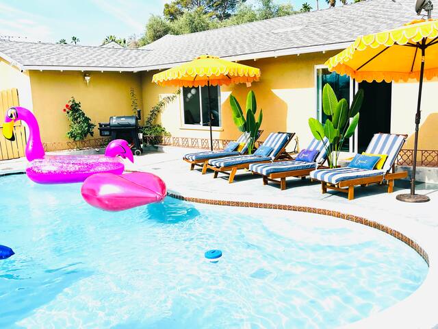 LUX 5*Villa-50%off/Strip/POOL/CHEF Kitchen/Office. gallery image 5