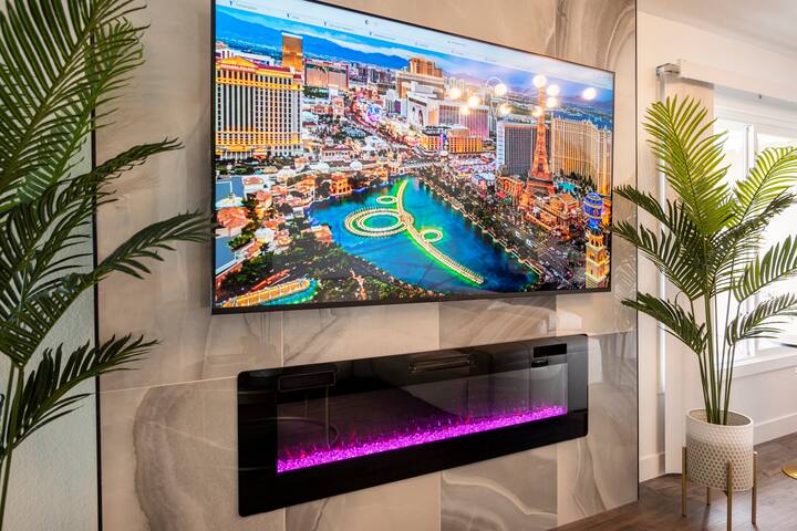 LUX 5*Villa-50%off/Strip/POOL/CHEF Kitchen/Office. gallery image 2