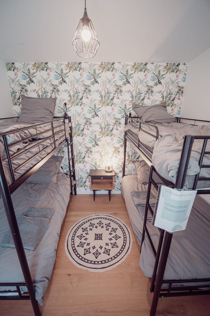 стая на горния етаж