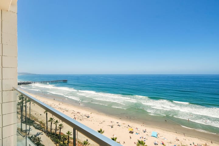 Cloud 9 Ocean Front! Capri by the Sea