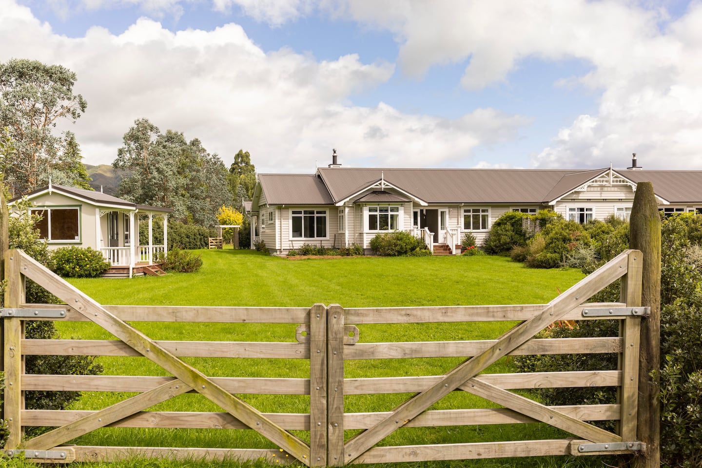 Farm Creek Guesthouse 5