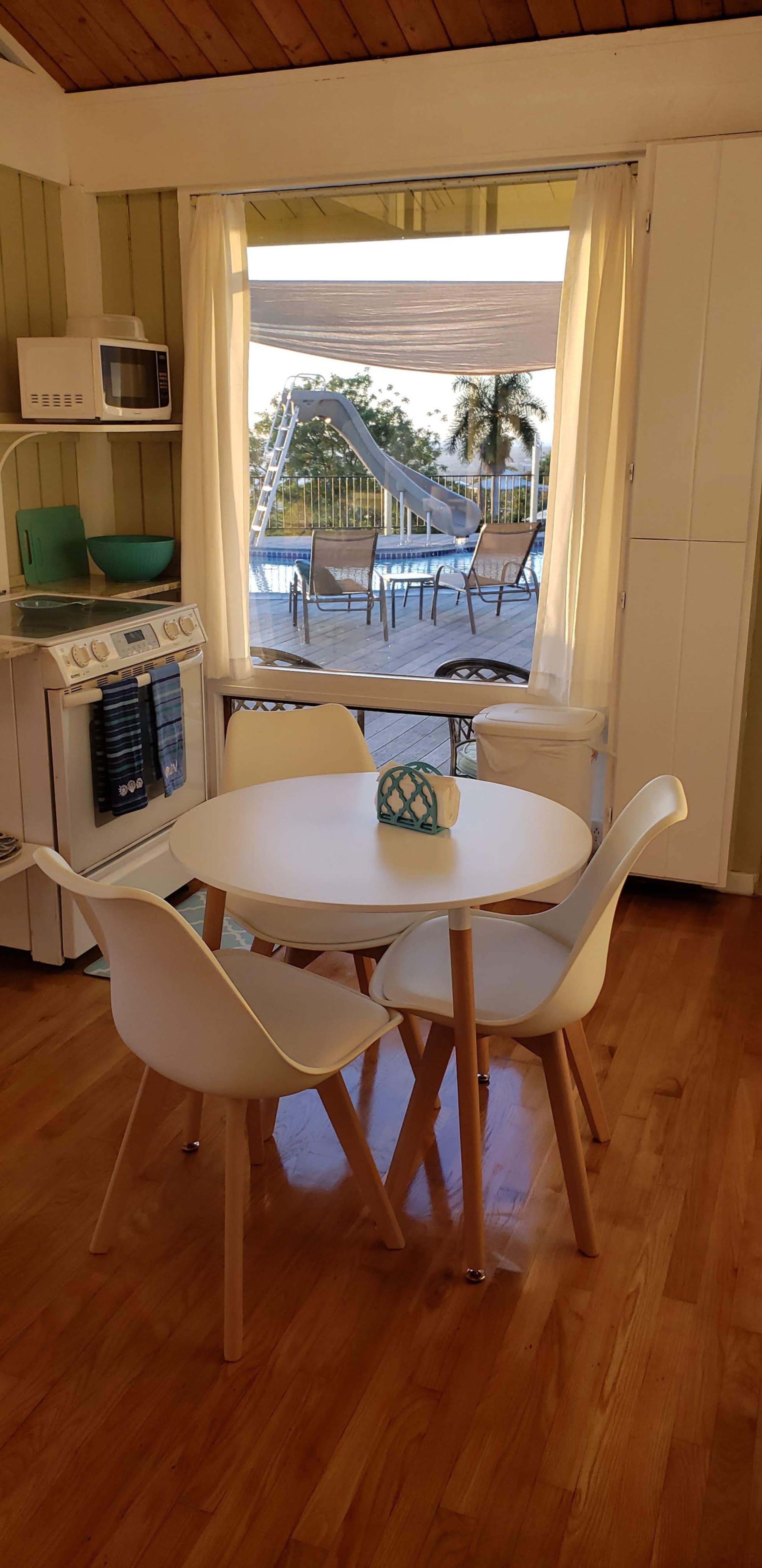 Guesthouse in Kailua-Kona · ★4.88 · 1 bedroom · 2 beds · 1 bath - Image 6