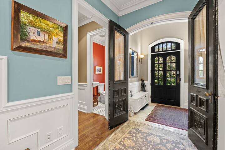 Classy modern farmhouse, Private Estate Oasis gallery image 5