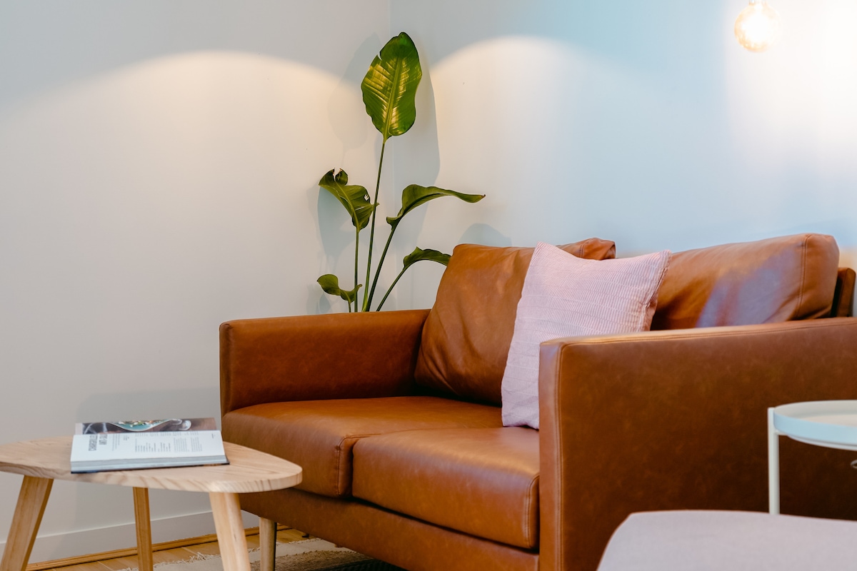 Top Airbnb: Contemporary Footscray Convenience with parking à Footscray