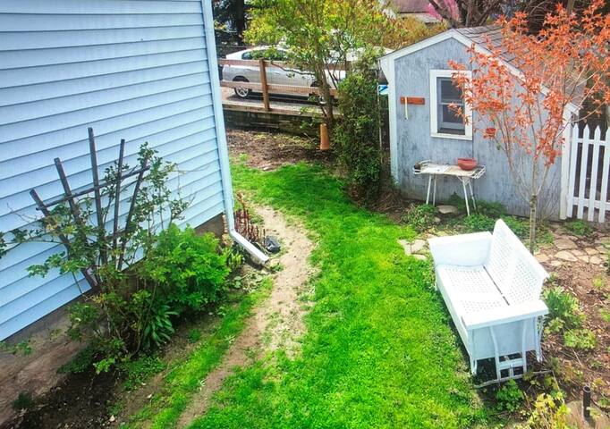 Welcome to Beach Ave! gallery image 4