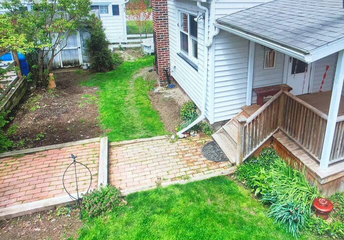 Welcome to Beach Ave! gallery image 3