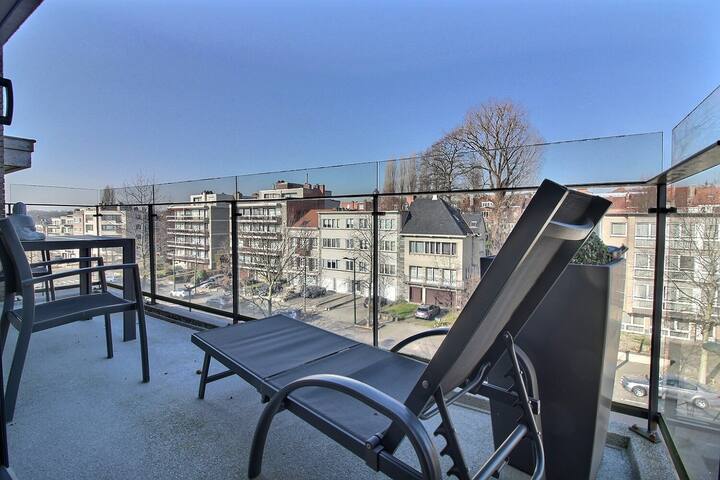 Luxueux appartement + Terrasse Parc Royal Atomium gallery image 4