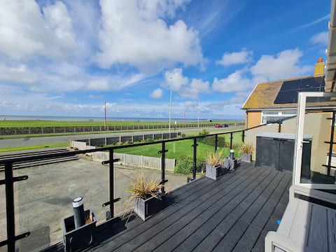 Luxury Sunset Beach House with Panoramic Sea Views