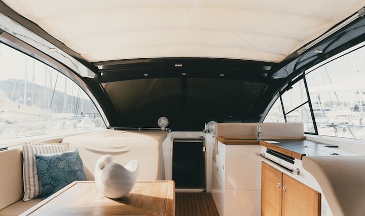 Escape on a cozy yacht
