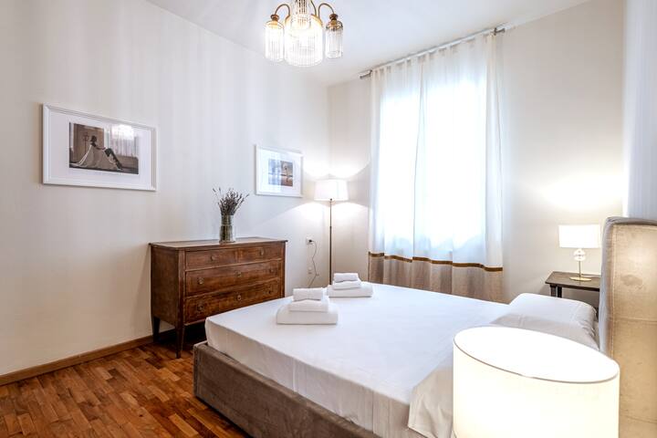 [Pontevecchio] Terrazzino con vista Duomo gallery image 4