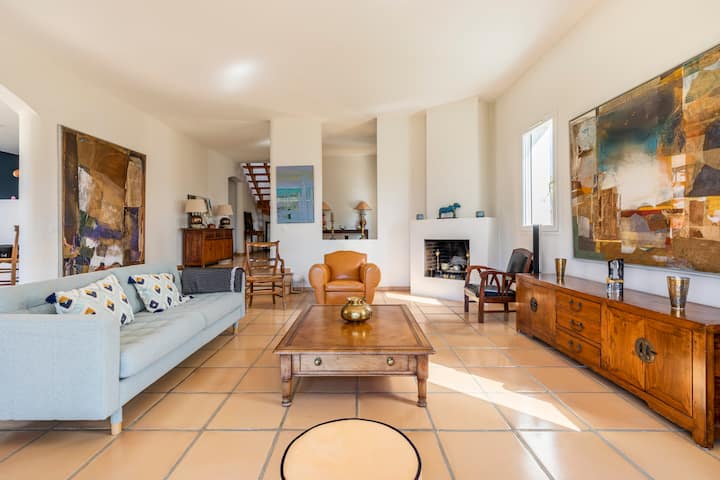 Villa Familiale Avec Piscine, Plages à Pied - Urrugne